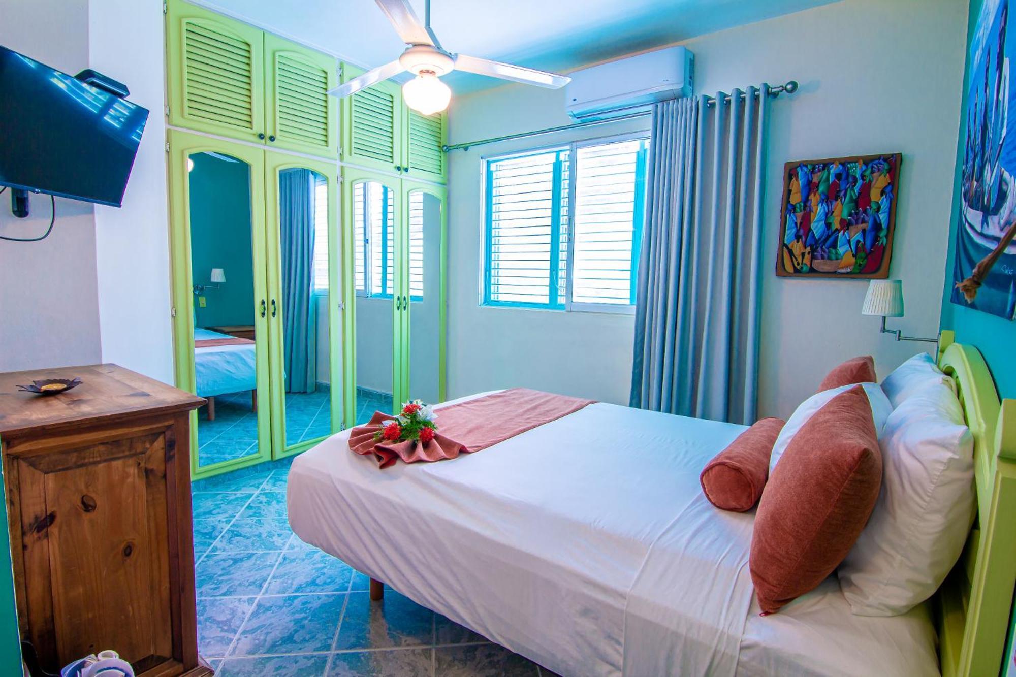 Hotel Playa Colibri ラス・テレナス エクステリア 写真