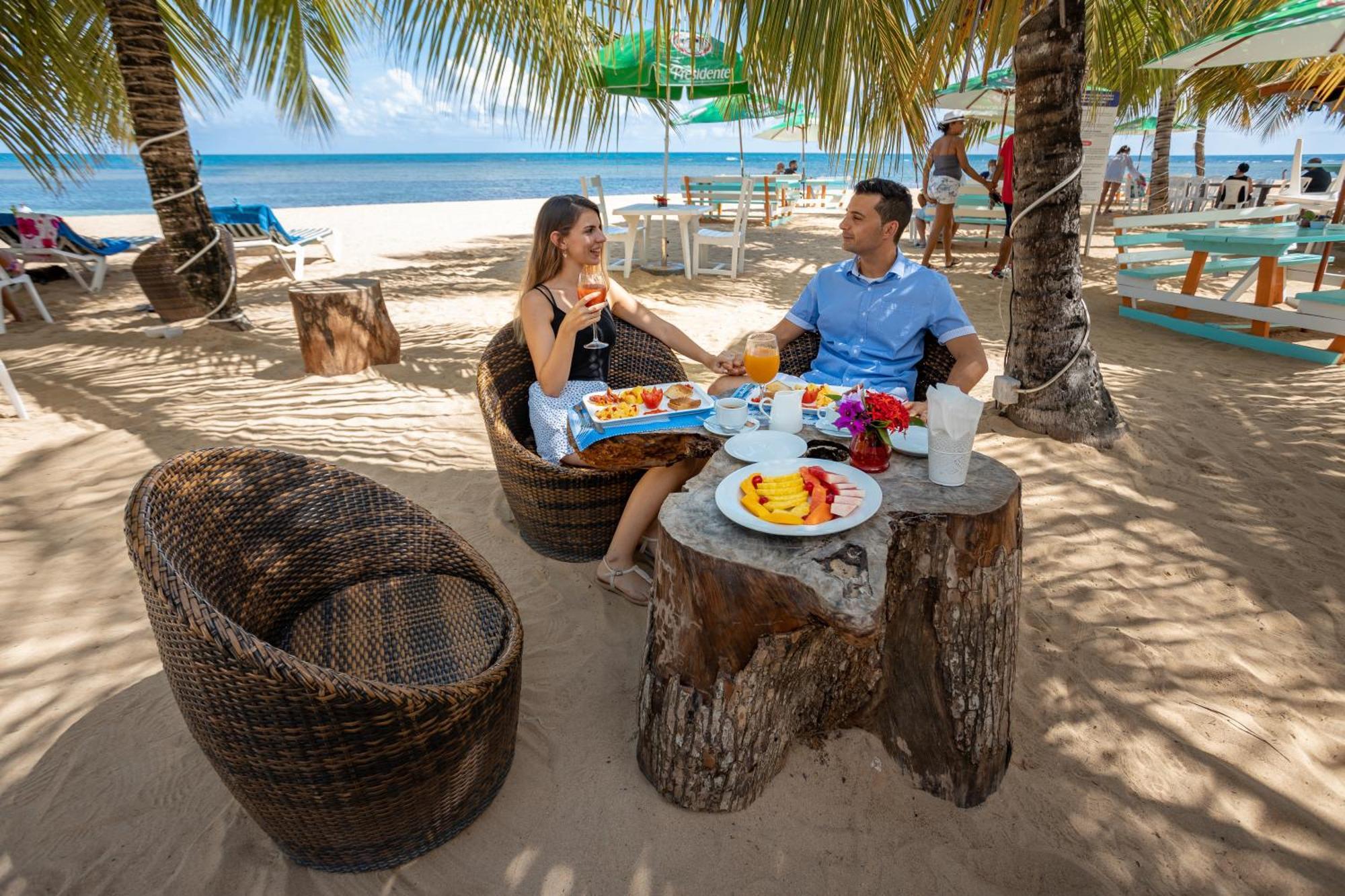 Hotel Playa Colibri ラス・テレナス エクステリア 写真